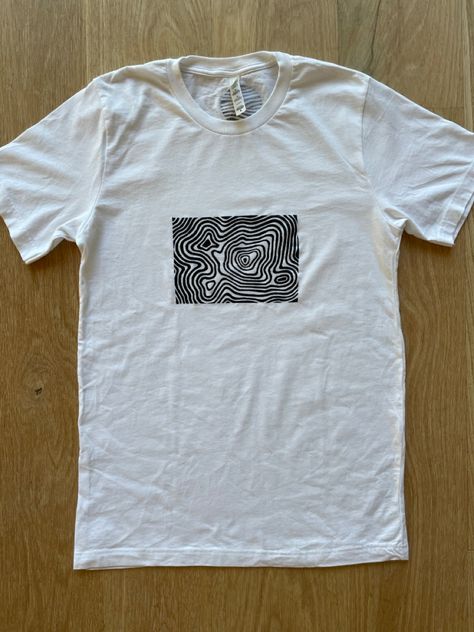 Block Print Shirt, Sewing Top, Design Black And White, Linoleum Print, Mt Washington, Paint Shirts, Mount Washington, Linocut Art, Screen Printing Shirts