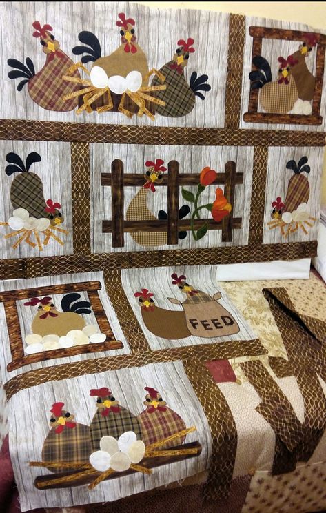 Duck Quilt Block Patterns, Chicken Quilt Patterns, Chicken Quilt Block Pattern Free, Farm Quilts Ideas, Chicken Template Free Printable Applique Patterns, Quilt Chicken, Farm Animal Quilt Blocks Applique Patterns, Applique Chicken Quilt Pattern, Chicken Quilts