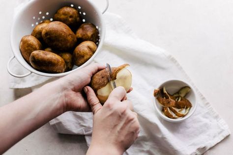 Should You Peel Potatoes Before Boiling? A Test Kitchen Pro Explains Peel Potatoes Ahead Of Time, Steamed Potatoes, Potato Varieties, Breakfast Party Foods, Making French Fries, Easy Dinner Casseroles, Frozen Potatoes, Raw Potato, Food Innovation