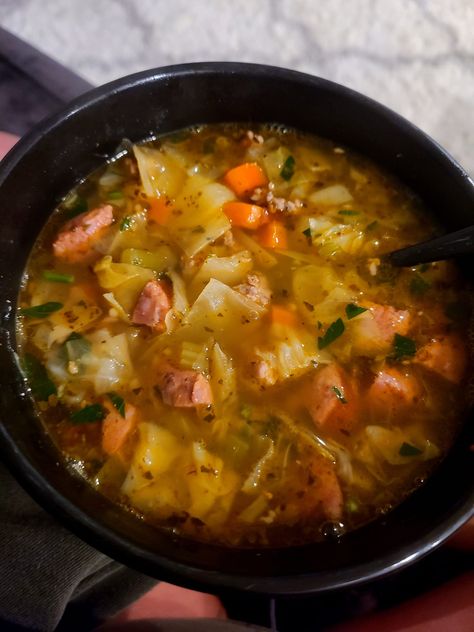 Keilbasa And Cabbage, Easy Cabbage Soup, Kielbasa Soup, Kielbasa And Cabbage, Hot Italian Sausage, Soup Crocks, Spanish Onion, Soup And Stew, Stuffed Pepper Soup