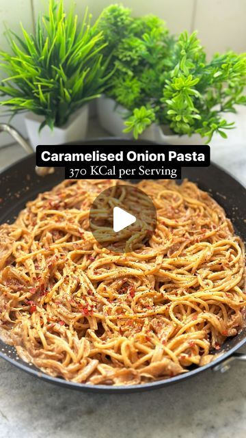 Aathira Sethumadhavan on Instagram: "This sauce 🤌🏼🤌🏼🤌🏼 Creamy Caramelised Onion Pasta Recipe (makes 2 servings - 370 Kcal, 17 g P, 9 g F, 59  g C per serving) Ingredients  1 tsp lote butter 1 tsp olive oil 4 onions, sliced thinly 1 tbsp chopped garlic 1 tsp soy sauce 1 tsp chilli flakes 1 tsp italians easoning 1 tsp peri peri seasoning 100 g tofu/paneer belnded into a puree with some hot water (optionally can add 1 tbsp cream cheese to this too) 200 g cooked spaghetti (about 100 g dried pasta) 1-2 tsp sugar Reserved pasta water Salt to taste  Method  1. Melt butter and olive in a pan. Add in the sliced onions with a pincg of salt, and let this cook on a low - medium heat. 2. Keep stirring and make sure the ehat is low - this gives it time toc aramelise. Add a little water every now a Caramelised Onion Pasta, Tofu Paneer, Caramalised Onions, Onion Pasta, Dried Pasta, Caramelised Onion, Pasta Water, Peri Peri, Drying Pasta