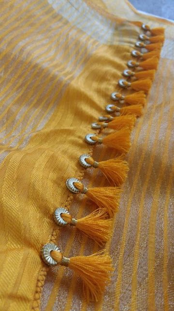 Tassels Fashion Clothing, Saree Kuchu New Designs, Saree Tassels Designs, Saree Kuchu Designs, Saree Tassels, Latest Saree, Simple Sarees, Saree Border, Tassels Fashion