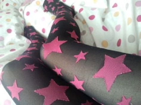 Ramona Flowers Scott Pilgrim, Funky Tights, Scott Pilgrim Vs The World, Ear Tattoo Ideas, Ear Tattoos, Ramona Flowers, Catty Noir, Vs The World, Scene Kids