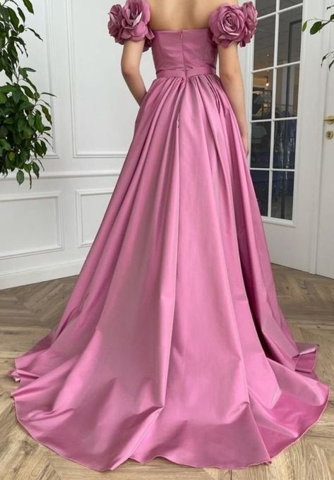 Dsmp Outfits, Tafetta Dress, Wedding Vegas, Gorgeous Wedding Dress Princesses, Elegant Silk Dresses, Rose Gown, Eternal Rose, Princess Bridal Gown, Dresses Fancy