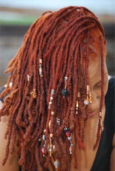 Coloured Dreadlocks, Afro Hair Woman, Old Fashioned Hairstyles, Hair Muse, Gold Hair Piece, Beautiful Dreadlocks, Loc Jewelry, Hippie Hair, Hair Jewels