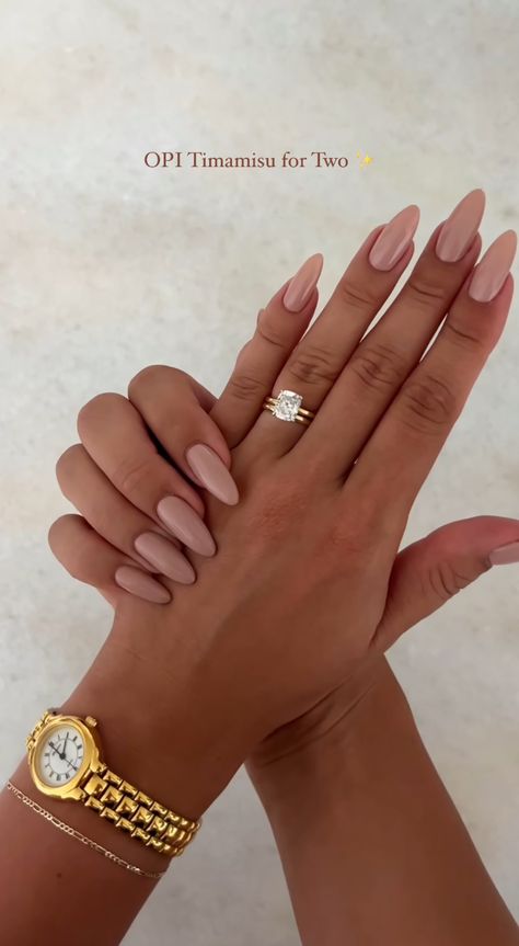 Nails For Tan Skin, Tan Girl, Tan Skin, Fall Nails, Beautiful Nails, One Color, Nail Inspo, Keyboard, Acrylic Nails