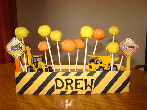 Construction cake pop display for a little boy's birthday. Construction Cake Pops, Construction Site Birthday Party, Construction Theme Cake, Construction Birthday Cake, Cake Pop Displays, Construction Theme Birthday Party, Construction Cake, Construction Theme Party, Dessert Party