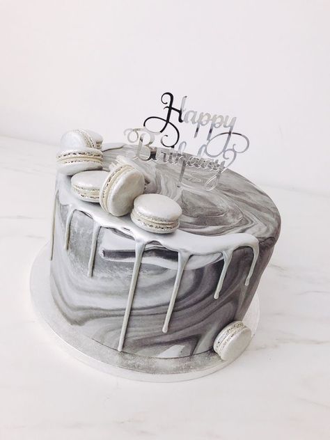 Birthday Cake Marble Design, Minimalist Bday Cake For Men, Silver Bday Cake, Marble Cake Design Birthday, 18th Bday Cake For Girl, Marble Cake Decoration, Cake For 18th Birthday Girl, Man’s Birthday Cake, Cool Birthday Cakes For Men