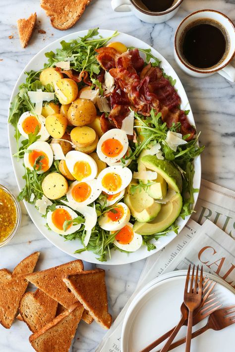 Jammy Eggs, Mustard Vinaigrette, Breakfast Salad, Ripe Avocado, Savory Breakfast, Dinner Idea, Crispy Bacon, Brunch Recipes, Good Eats