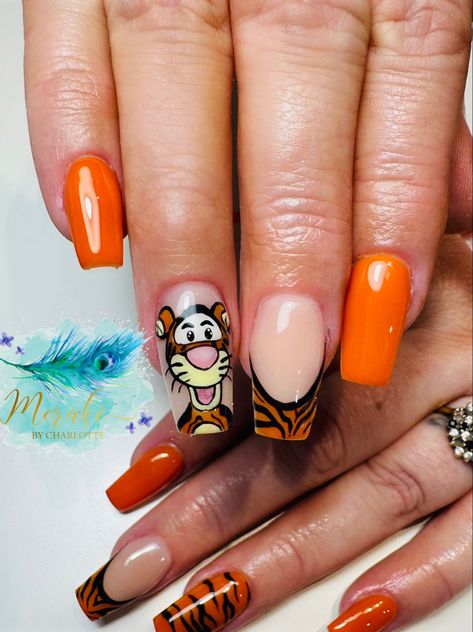 Tiger Winnie The Pooh Nails, Tigger Nail Art, Orange Disney Nails, Tigger Nails Designs, Tigger Nails, Pooh Nails, Detailed Nails, Orange Ideas, Nails Disney