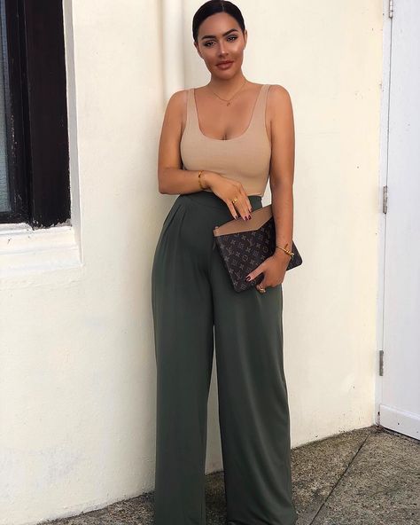 Whole fit @ohpolly Tall Curvy Women, Tall Girl Outfits, Makeup Luxury, Tall Women Fashion, Tall Girl Fashion, London Makeup, Tall Fashion, Tall Girl, Curvy Girl Outfits