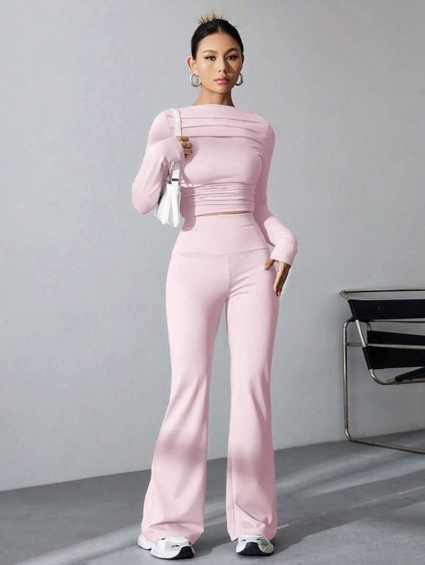 Pink Set Outfit, Set Outfit Two Pieces, Street Style Outfits Casual, Satin Formal Dress, Pink Set, Flared Pants, Set Outfit, Work Attire, Teen Fashion Outfits