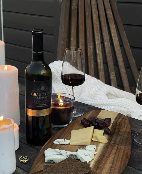 Wine Photography, Wine And Cheese, Fancy Drinks, Wine Night, Wine Cheese, Wine And Dine, Natural Life, Autumn Cozy, Eat Right