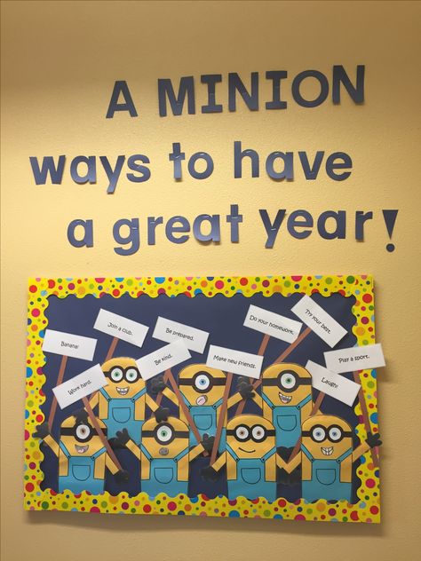 Back to school minion bulletin board! Teachers Day Bulletin Board Ideas, School Counselor Bulletin Boards Welcome, Beginning Of School Year Bulletin Boards, First Day Of School Bulletin Board, Minion Thanksgiving Bulletin Board, Minion Bulletin Board Ideas, Joke Bulletin Board Ideas, Minions Classroom Decor, Minion Door Decorations