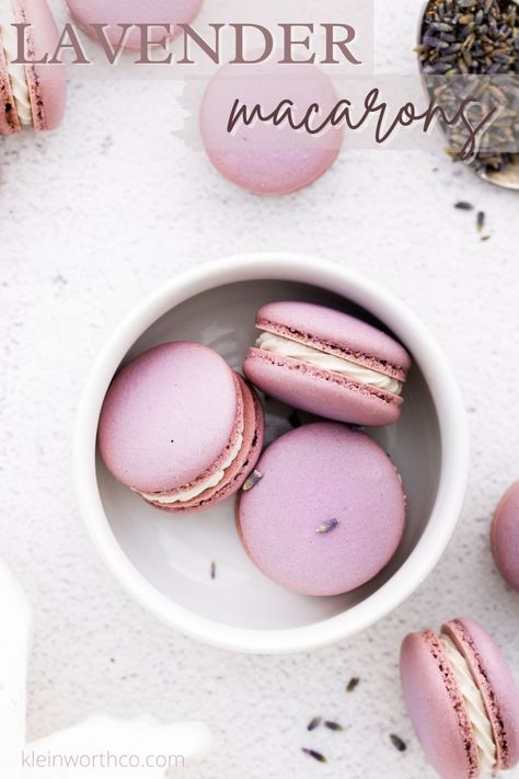 Lavender Macarons Recipe is a sweet purple sandwich cookie made with dried lavender. So delicate, plus everything you love about macarons. Lavender Bread, Purple Macarons, Vanilla Meringue Cookies, Lavender Macarons, Homemade Oreos, Popular Desserts Recipes, Macarons Recipe, Macarons Macaroons, Lemon Bars Easy