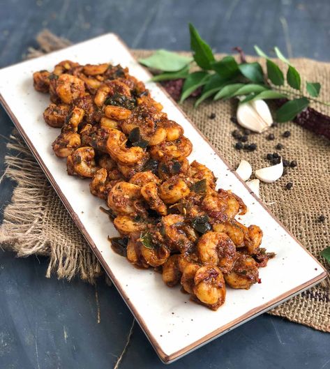 Savory Waffle Recipe, Shrimp Skewer Recipes, Recipe With Garlic, Rasam Recipe, Garlic Prawns, Prawn Recipes, Kebab Recipes, Fish Curry, Garlic Recipes