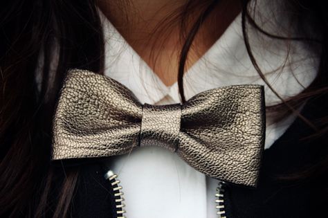 metallic bowtie Magician Aesthetic, Zatanna Zatara, Leather Bow Tie, Justice League Dark, Crafts Painting, Pretty Nature, Chocolate Food, Photography Quotes, Film Music