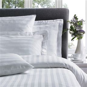 Bed Linen Inspiration, Hotel Bedding Sets, Black Bed Linen, Hotel Sheets, Grey Linen Bedding, Cheap Bedding, Striped Bedding, Bed Linen Design, Egyptian Cotton Bedding