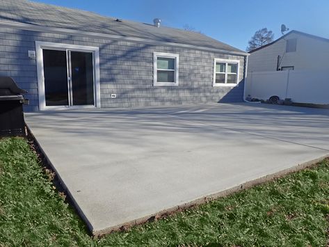 Plain Concrete Patio, Plain Concrete Patio Ideas, Large Concrete Patio Ideas, Broom Finish Concrete Patio, Brushed Concrete Patio, Broom Finish Concrete, Slate Pavers, Poured Concrete Patio, Landscaping Patio