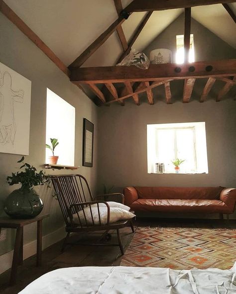 Painted Rafters Exposed Ceilings, Painted Cathedral Ceiling, Half Vaulted Ceiling Bedroom, Vaulted Ceiling Loft, Mezzanine Living Room, Loft Ideas Upstairs, House Renovation Ideas, Fifi Mcgee, Vaulted Ceiling Beams