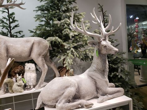 Deer Statues, Wonder Land, Paper Mache Sculpture, Deer Art, Winter Wonderland Christmas, Paper Tree, Outdoor Statues, Animal Statues, Silver Christmas