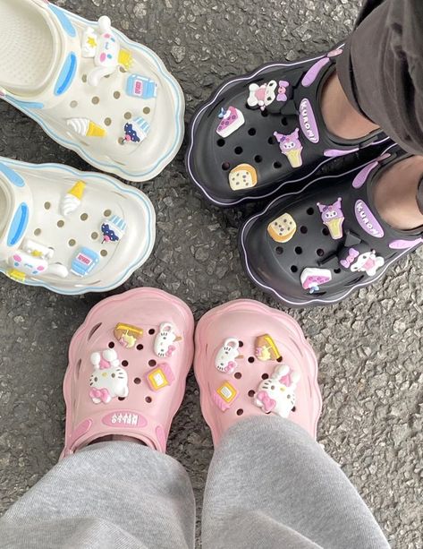 Sanrio Crocs Jibbitz, Cute Crocs Jibbitz, Sanrio Crocs, Crocs Pins, Sanrio Shoes, Crocs Aesthetic, Croc Accessories, Summer Body Workout Plan, Crocs Slippers