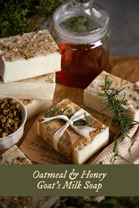 Oatmeal & Honey Goat's Milk Soap Goat Milk Soap Scents, Melt And Pour Goats Milk Soap Recipe, How To Make Goat Milk Soap, Goat Milk Soap Recipe Homemade, Easy Holiday Gifts, Diy Goat Milk Soap, Honey Soap Recipe, Herbal Bath Recipes, Milk Bar Recipes