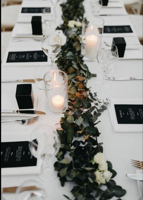 Minimalist Reception Table Decor, Small Wedding Themes Ideas, Green And Black Wedding Table Decor, Black White And Greenery Wedding Table, Black White And Greenery Wedding Bridal Party, Modern Wedding Greenery, Black And Cream Wedding Table Decor, Black White Greenery Wedding Decor, Unique Table Arrangements For Wedding