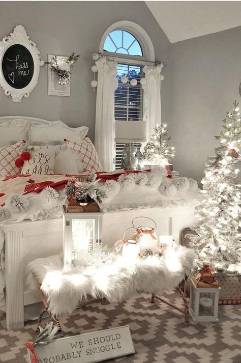 christmas bedroom; christmas bedroom decor; christmas bedroom ideas; christmas bedroom decorations; christmas bedroom decor diy; Holiday Room Decor, Holiday Bedroom, Winter Bedroom, Holiday Room, Romantic Home Decor, Christmas Bedding, Christmas Decorations Bedroom, Christmas Room Decor, White Christmas Decor