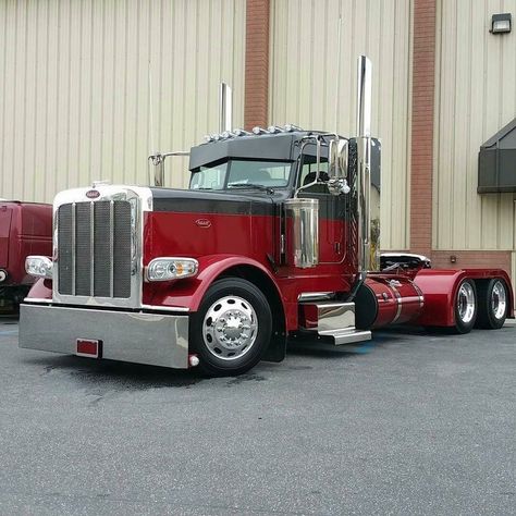 Peterbilt 389, Custom Big Rigs, Peterbilt 379, Trucking Life, Show Trucks, Heavy Duty Trucks, Kenworth Trucks, Peterbilt Trucks, Big Rig Trucks