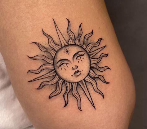 Sun Tattoo Boho, Hippie Sun Tattoo, Circular Tattoo, Unique Small Tattoo, Astrology Tattoo, Boho Tattoos, Pretty Hand Tattoos, Sun Tattoos, Dope Tattoos For Women