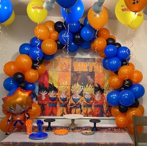 Dragonball birthday decoration Dragon Ball Super Birthday Party, Dragon Ball Z 1st Birthday Party, Dragon Ball Z Balloon Garland, Dbz Birthday Party Ideas, Dragonball Birthday Party, Goku Party Ideas, Dragon Ball Z Decorations, Dragonball Z Birthday Party Ideas, Cumple Dragon Ball Z Party Ideas