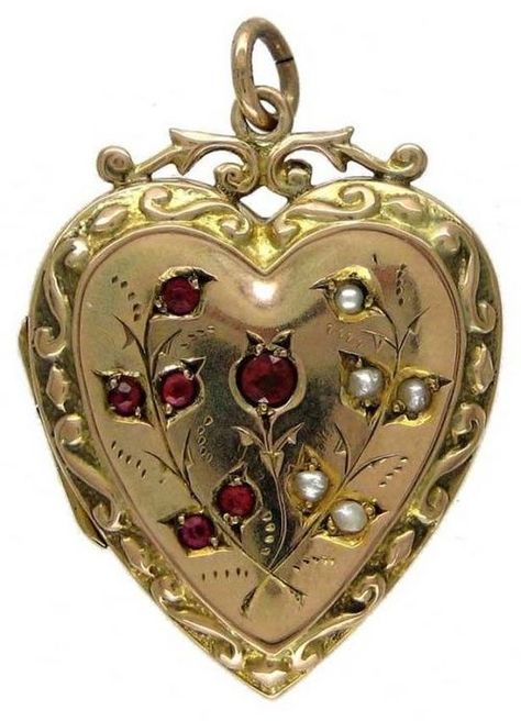 Corazón victoriano Rose Gold Locket, Vintage Lockets, Victorian Gold, Gold Locket, Ruby Jewelry, Silver Lockets, Victorian Jewelry, Heart Locket, Jewelry Companies