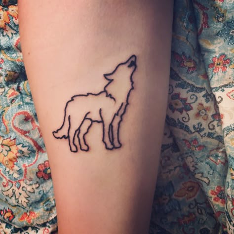 Wolf tattoo Twilight Wolf Tattoo, Small Coyote Tattoo, Wolf Patchwork Tattoo, Wolf Tattoo Linework, 3 Wolves Tattoo, Small Wolf Tattoo Simple, Coyote Tattoo Women, Wolf Tattoo Line, Lone Wolf Tattoo For Women