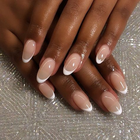 Oval Acrylic Nails, Pink Wedding Nails, Wedding Nails Bridesmaid, Bridesmaids Nails, Nails Bridesmaid, Idea Nail, Nails For Bride, Nude Nail Designs, Simple Gel Nails