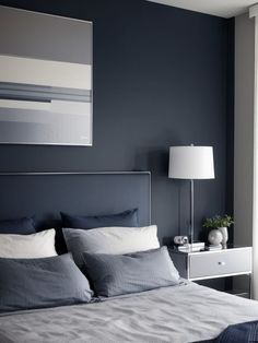 Grey And Navy Bedroom, Navy Accent Wall, Light Grey Bedding, Navy Accent Walls, Diy Headboard Ideas, Navy Bedroom, Navy Bedrooms, Headboard Ideas, Blue Bedroom Decor