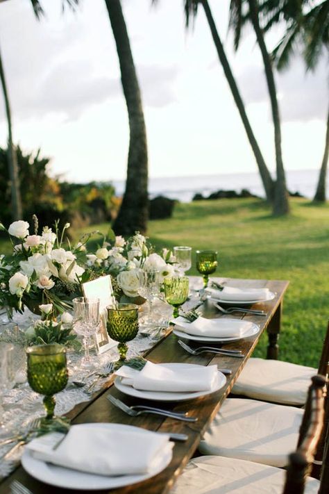 Stylish-Hawaiian-Wedding-White-Orchid-Beach-House-16 White Orchids Wedding, Beach Wedding Decorations Reception, Weddings Beach, Wedding Reception Dinner, Anna Kim, Reception Tablescapes, Unique Wedding Photography, Green Glassware, Reception Dinner