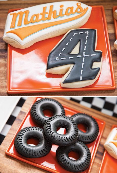 Birthday Party Cookies, Cars Party Favors, Transportation Birthday Party, Car Cookies, Car Birthday Party, Race Car Themes, Transportation Birthday, Disney Cars Party, Hot Wheels Party