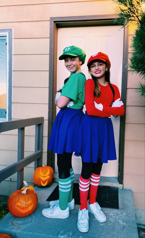 Diy Mario And Luigi Costume For Women, Diy Luigi Costume For Women, Mario And Luigi Girl Costumes, Mario And Luigi Costumes Teen Girl, Diy Mario And Luigi Costume, Mario Luigi Costume, Mario And Luigi Costumes, Mario And Luigi Halloween, Luigi Halloween Costume