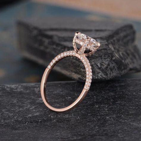 Moissanite Engagement Ring Rose Gold, Rose Gold Wedding Ring, Deco Rose, Engagement Ring Rose Gold, Simulated Diamond Rings, Wedding Rings Solitaire, Wedding Rings Rose Gold, Gold Wedding Ring, Etsy Wedding Rings