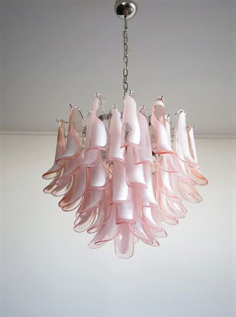 Murano Chandelier, Murano Glass Chandelier, Vintage Interior, Glass Pieces, Dream House Decor, Glass Chandelier, Vintage Italian, Murano Glass, Pink And White