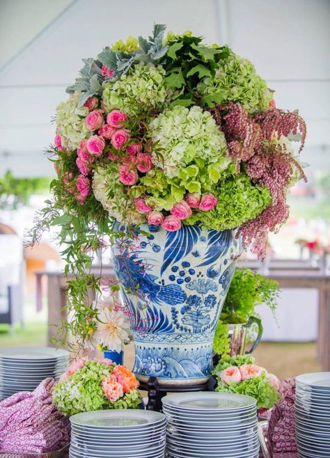 Preppy Color Palette, Colorful Rooms, Chinoiserie Wedding, Sale Picture, Polo Field, The Farewell, Preppy Wedding, Field Wedding, Wedding Brunch