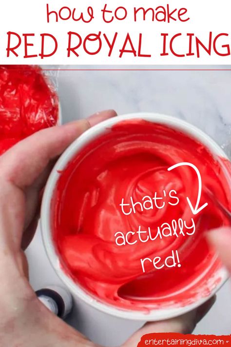 This red royal icing recipe is awesome! It shows you the difference between Tulip Red, Red Red, No Taste Red and Crimson Red frosting. So you can tell which food coloring to use when you're decorating sugar cookies. Cookies Frosting Recipe, Red Royal Icing, Red Frosting, Decorating Sugar Cookies, Valentines Party Food, Royal Recipe, Valentine Cookies Decorated, Valentines Day Sugar Cookies, Holiday Sugar Cookies