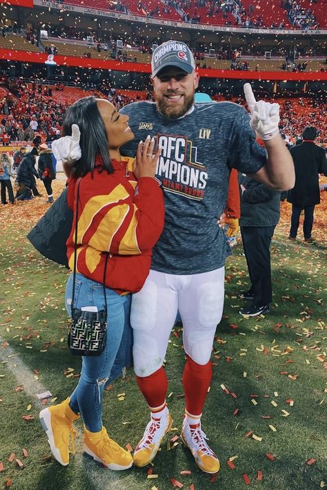 Travis Kelce and Kayla Nicole's Cutest Pictures Nfl Couples, Travis Kelce And Kayla Nicole, Nfl Wives, Interracial Couples Bwwm, Football Girlfriend, Football Couples, Best Tv Couples, Swirl Couples, Bwwm Couples