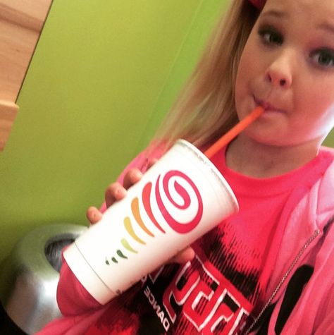 Jojo Juice, Jojo Siwa Instagram, Jojo Siwa's Phone Number, Jamba Juice, Hip Hop Dancer, Mom Photos, Jojo Siwa, Dance Moms, Phone Number