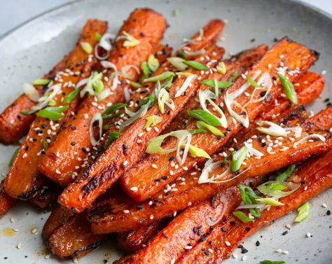 Miso Glazed Carrots, Carrots In Oven, Baked Carrots, Glazed Carrots, Maple Glaze, Carrot Recipes, Beef And Noodles, Roasted Carrots, Latest Recipe