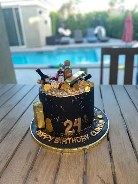 Alcohol Bday Cake, 21st Birthday Cake Black And Gold, Mini Alcohol Bottle Cake, 21st Birthday Cake With Alcohol Bottles, 21st Birthday Cake Alcohol Mini Bottles, Cake With Bottles Of Alcohol, Black And Gold Cakes For Men, Mini Cake Birthday Men, Cake With Mini Liquor Bottles