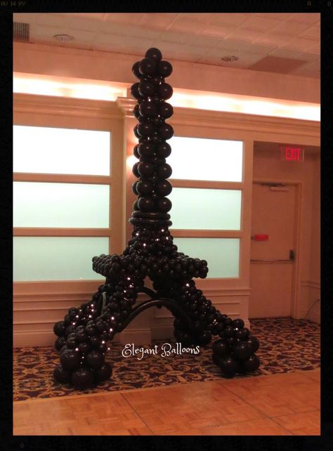 Eiffel Tower for Bat Mitzvah by www.elegant-balloons.com Paris Birthday Theme, Paris Themed Birthday Party, Tower Eiffel, Paris Baby Shower, Sculpture Diy, Parisian Party, Balloon Tower, Deco Ballon, Paris Birthday Parties