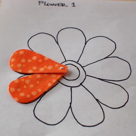 Step 5 Applique Tutorial, Flower Quilts, Applique Templates, Costura Diy, Applique Quilting, Sewing Appliques, Machine Applique, Hand Applique, Quilting Techniques