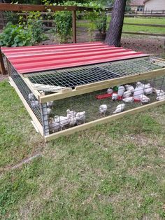 Broiler Chicken Tractor, Broiler Chicken House Design, Broiler Chicken Coop, Meat Chicken Tractor, Chicken Tractor Ideas, Raising Meat Chickens, Joel Salatin, Chicken Coop Garden, Chicken Barn